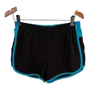 5/20$ Athletic Work Women's Black and Blue Shorts size small